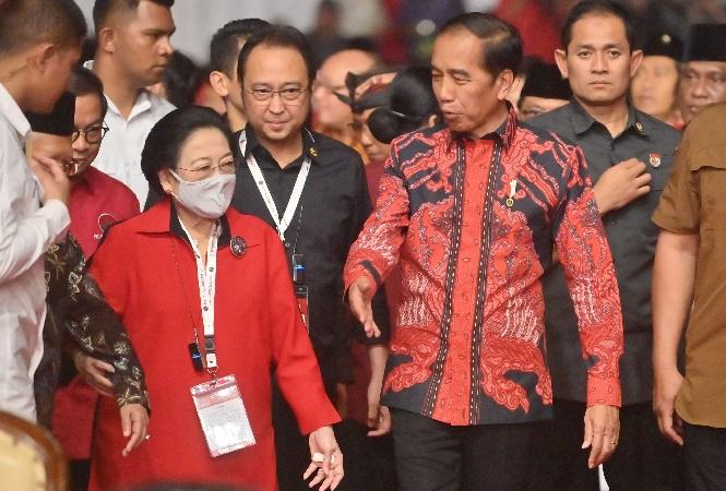 Reshuffle di Ujung Pemerintahan Jokowi Dinilai Untungkan PDIP. Kenapa?