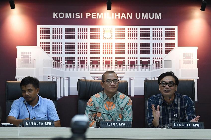 Hari Ketiga Pendaftaran Parpol, KPU: 8 Parpol Dokumennya Lengkap