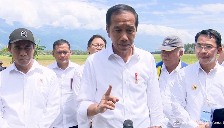 Jokowi Minta Petani Percepat Masa Tanam