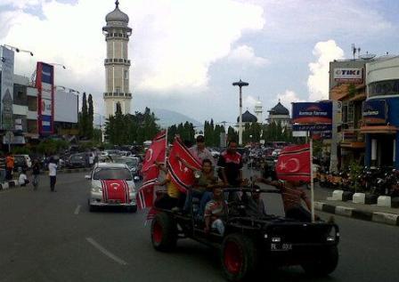 Tim Kecil Dibentuk Bahas Solusi Bendera Aceh