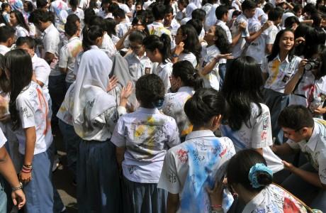 Pasca Pengumuman UN, Siswa SMA di Jambi Dibolehkan Coret Baju