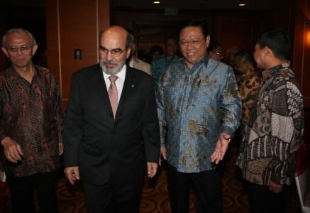 Menko Kesra: SKB 3 Menteri Tetap Jadi Acuan dalam Kasus Ahmadiyah