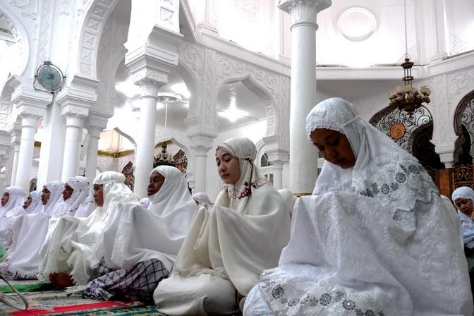 Jelang Ramadhan, Pemkot Surakarta Sediakan Tirai untuk Rumah Makan