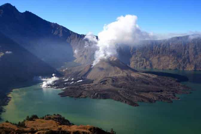 November, Gunung Rinjani Jadi Geopark Nasional