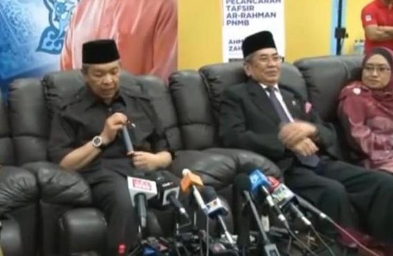 Menteri Dalam Negeri Malaysia Menekan Jurnalis Sebuah Media