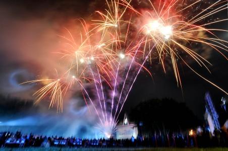 Perayaan Tahun Baru di Surakarta Tanpa Pesta Kembang Api