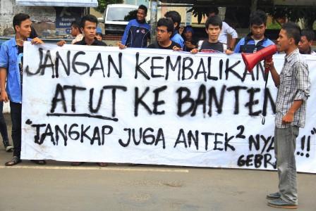 DPRD Banten harus dukung pemakzulan Atut