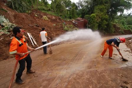 Kerugian Akibat Banjir dan Longsor Manado Mencapai Rp 1,8 Triliun
