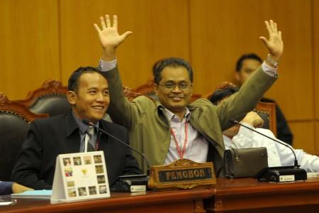 Perppu Pengawasan Hakim MK Dibatalkan, KY Usul Amandemen UUD
