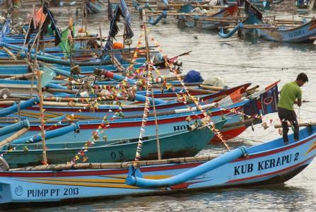Cegah Pencurian di Laut, Pemerintah Diminta Perkuat Nelayan