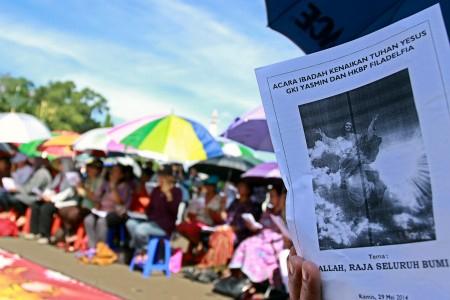'Musik Protes' di Depan Istana Merdeka di Peringatan Kenaikan Isa Almasih