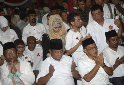 Rekapitulasi KPUD: Prabowo-Hatta Unggul di Ternate dan Sumbar