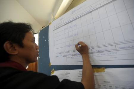 KPU: Rekapitulasi Pemilu Luar Negeri Rampung Dini Hari