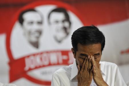 Jokowi Hanya Tunduk dan Konstitusi dan Keinginan Rakyat