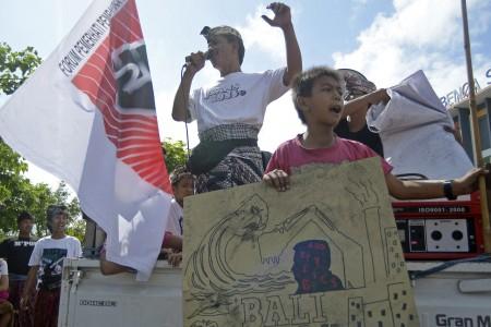 Forum Rakyat Bali Tolak Reklamasi Teluk Benoa, Demo Besar Besok