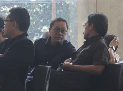Zulkifli Hasan Bela Kebijakan Terdakwa Korupsi di Riau