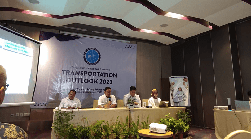 Outlook Transportasi 2023: Membangun Transportasi Cerdas Perkotaan