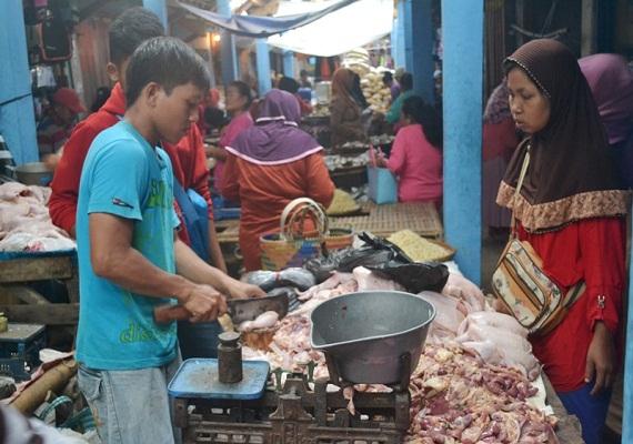 Perhimpunan Peternak Jawa Barat Tuding Mogoknya Pedagang Daging Ayam karena Provokasi