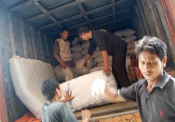 Bantuan Logistik Tiga Kabupaten di Papua Baru Dikirim Besok