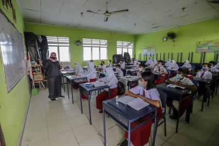 Salurkan Langsung Dana BOS dan DAK, Efektif Naikkan Mutu Operasional Sekolah saat Pandemi