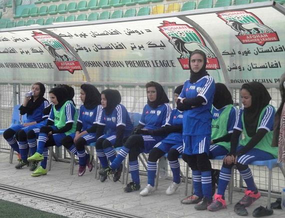 Tim sepak bola perempuan Afghanistan. (Foto: Ghayor Waziri)