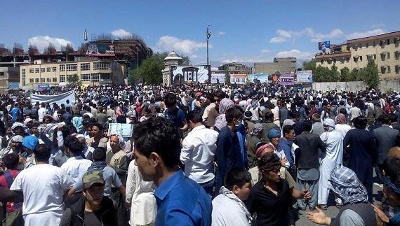 Thousands of ethnic Hazaras from Afghanistan took to the streets of Kabul to demand the government i