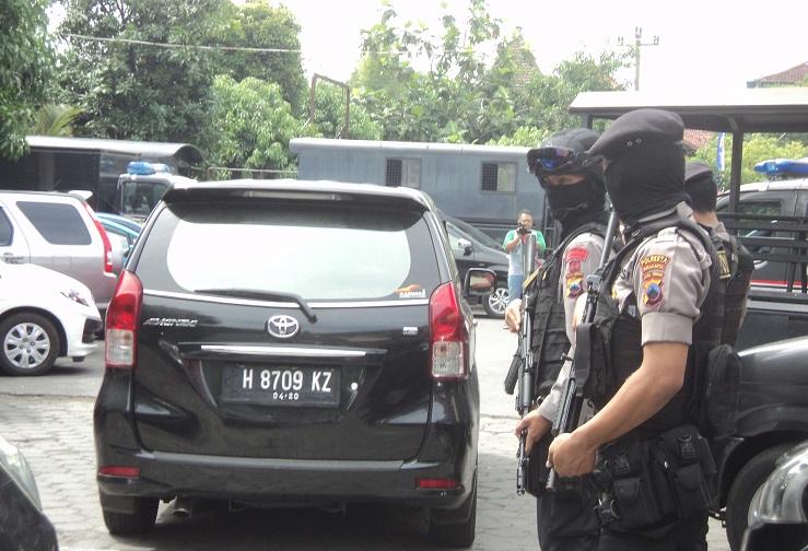 Puluhan Pelaku Sweeping Resto di Solo Jadi Buron, Polisi Kejar Hingga ke Persembunyian