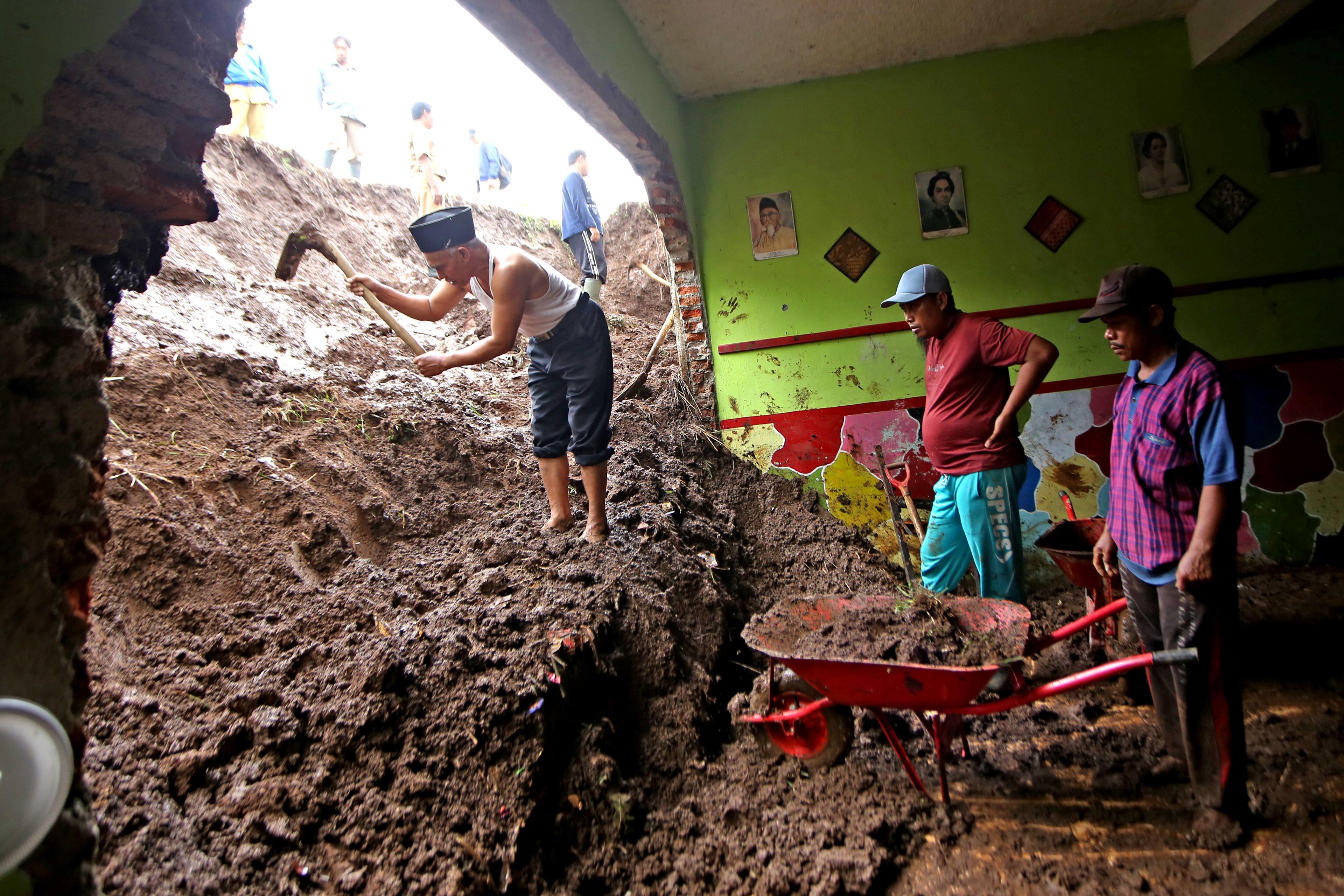 Masifnya Pembangunan Diduga Sebabkan Banjir Bandang di Banyuwangi
