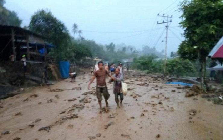 Banjir Bandang Mulai Surut, Ratusan Warga Aceh Tenggara Mengungsi