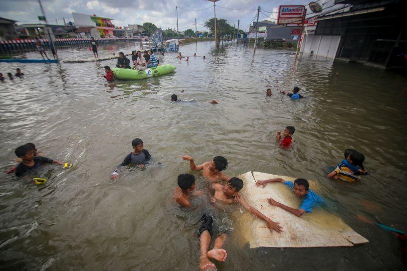 Banjir Jabodetabek Februari 2020, 5 Tewas 19 Ribu Orang Mengungsi