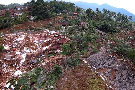 Lokasi Sulit Hambat Pencarian 41 Korban Longsor Sukabumi