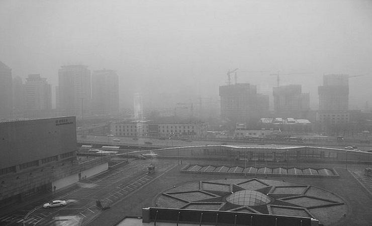 Polusi udara di Beijing. (Foto: Mark Godfrey)