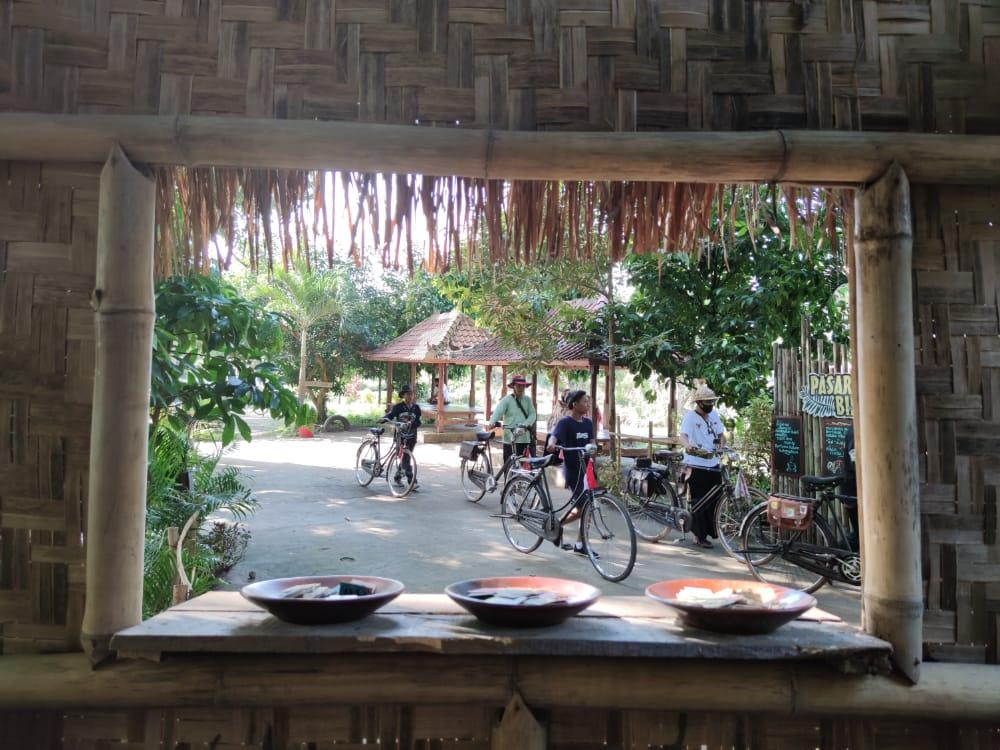Suasana Desa Wisata Lombok Menjelang MotoGP Mandalika.