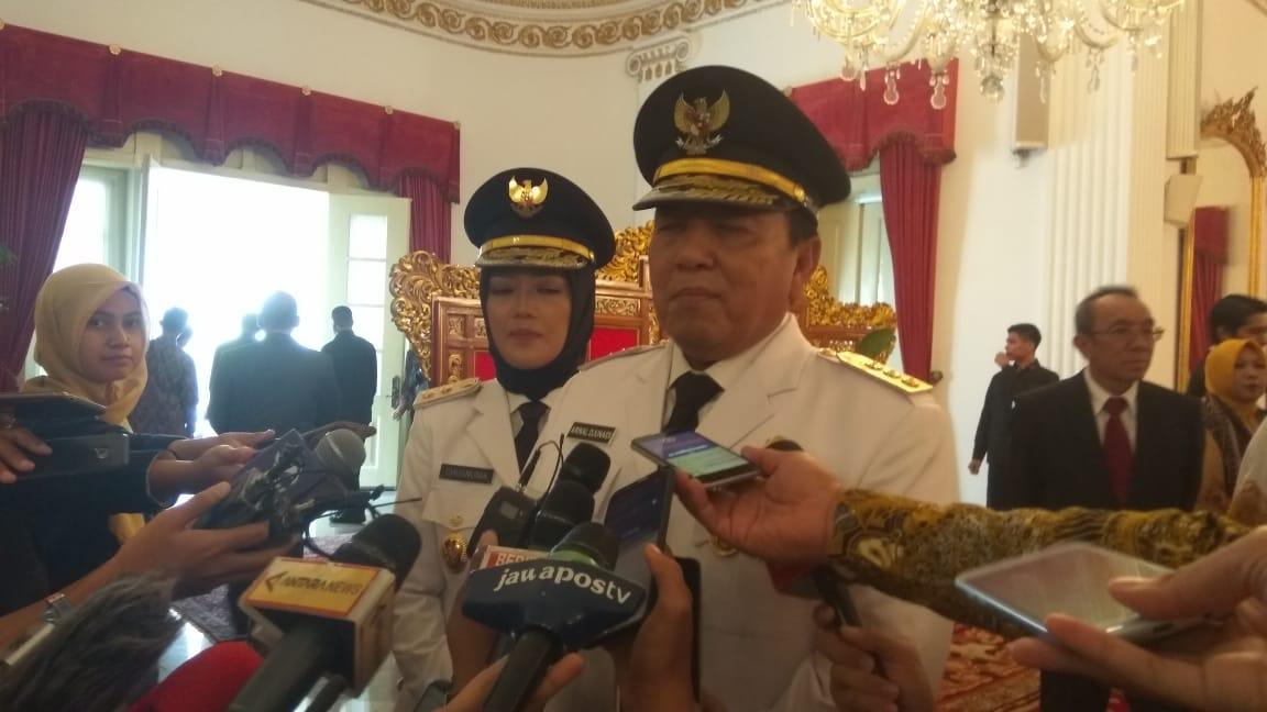 Gubernur dan Wakil Gubernur Lampung periode 2019-2024 Arinal Djunaedi dan Chusnunia usai dilantik ha