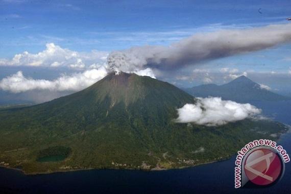 Gunung Raung Siaga, BPBD Banyuwangi Siapkan Evakuasi