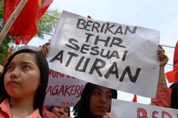 Posko THR LBH Surabaya Terima Ratusan Pengaduan