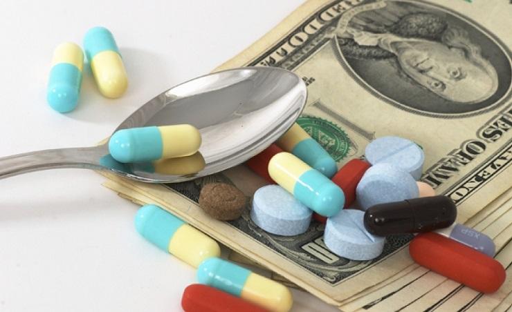 Ada Pabrik Farmasi Lakukan Transaksi Mencurigakan Rp800 Miliar ke Dokter