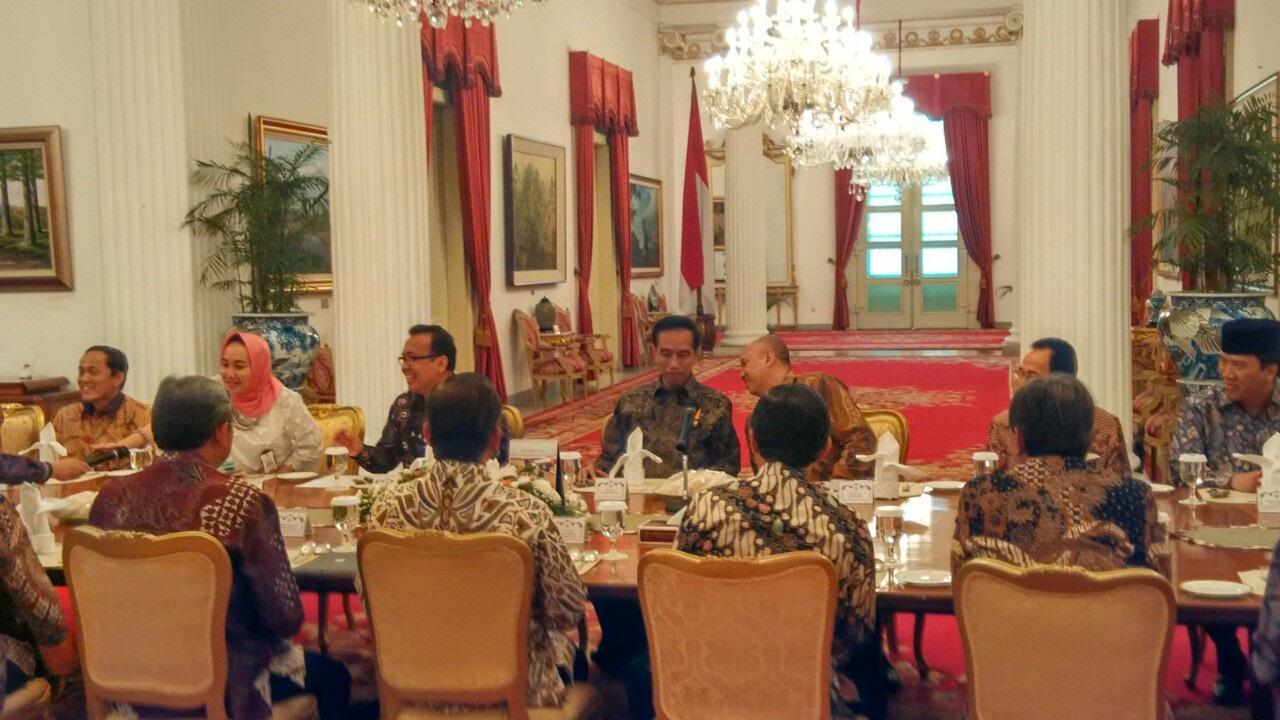 Kumpulkan Rektor, Jokowi Jelaskan Kondisi Ekonomi