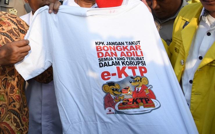 Jokowi Didesak Hentikan Kriminalisasi Pemimpin KPK