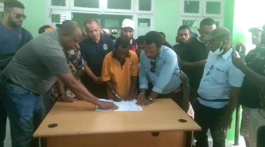 Jenazah Terdakwa Penyerangan Posramil di Papua Barat Diautopsi