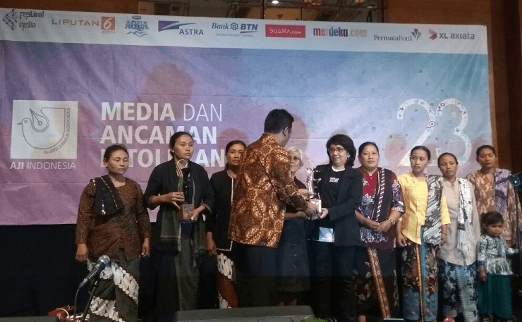 'Kartini Kendeng dan Aksi Kamisan Layak dan Harus Dapat Tasrif Award'