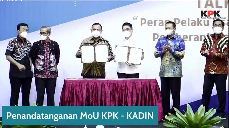 KPK dan Kadin melakukan penandatanganan MoU terkait kerja sama dalam upaya pemberantasan tindak pida