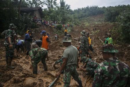 Banjir dan Longsor Jateng, 35 Orang Tewas dan 25 Orang Hilang