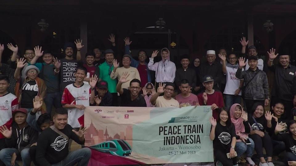 Peace Train: Sebuah Lokomotif Pembawa Pesan Perdamaian & Toleransi