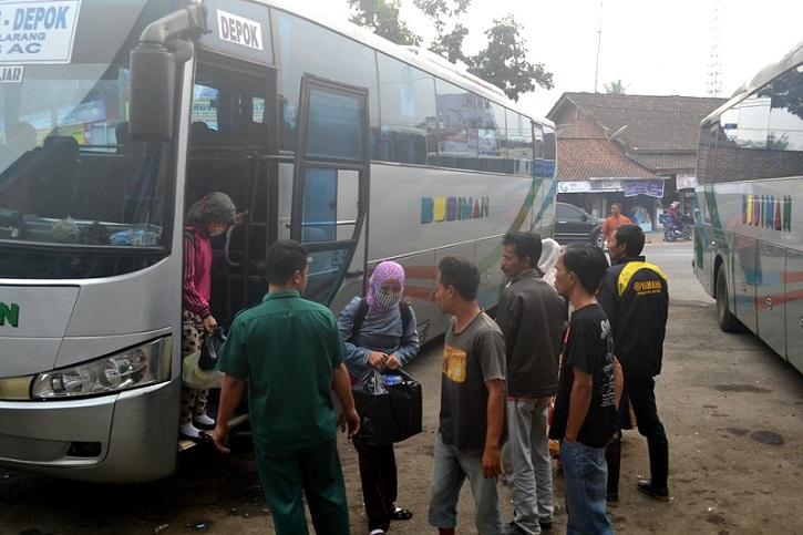 Angkutan Lebaran Masuk Jalur Lokal di Cilacap, Penghasilan Angkot dan Ojek Turun