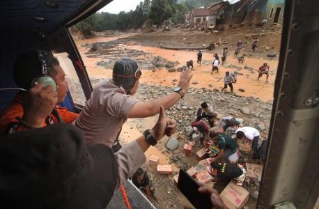 Belasan Ribu Warga di Banten Masih Terisolasi Akibat Banjir Bandang