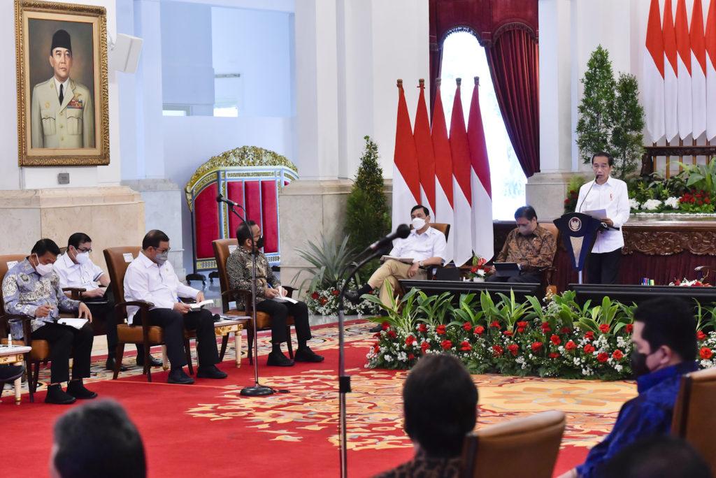 Jokowi Larang Ekspor Minyak Goreng untuk Stabilkan Harga