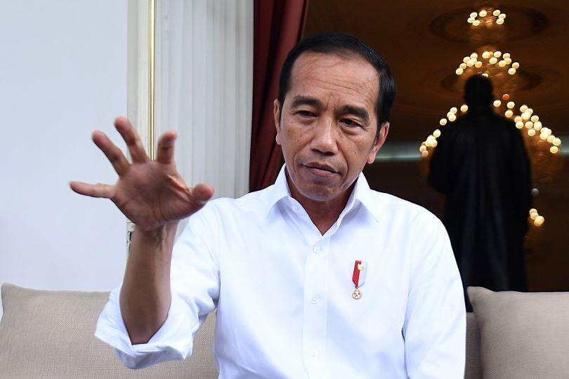 Jokowi: Tindak Tegas Penimbun Masker