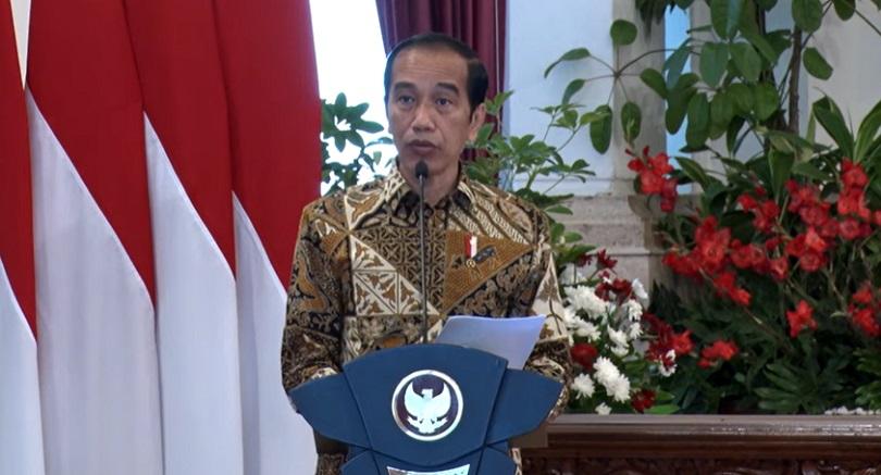 Vaksinasi Covid-19, Jokowi Minta Dahulukan Warga Interaksi dan Mobilitas Tinggi