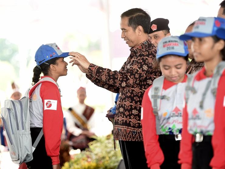 Hadiri Peringatan Hari Keluarga Nasional, Ini Pesan Jokowi